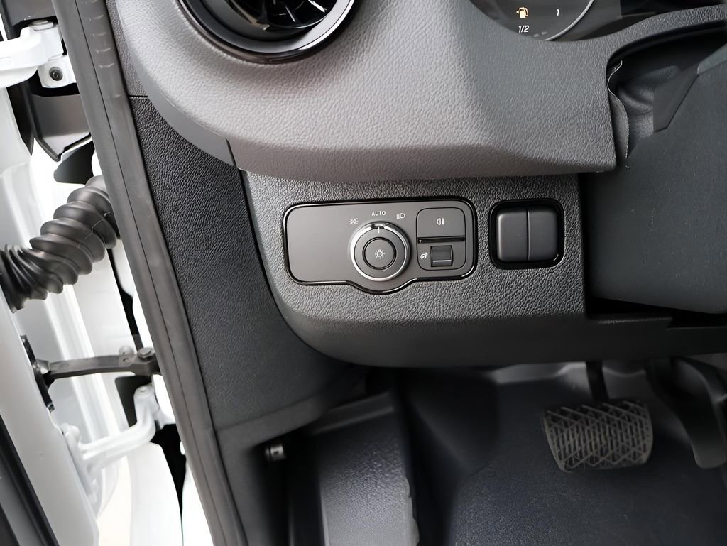New 2026 Mercedes-Benz Sprinter 144 Cargo image 40