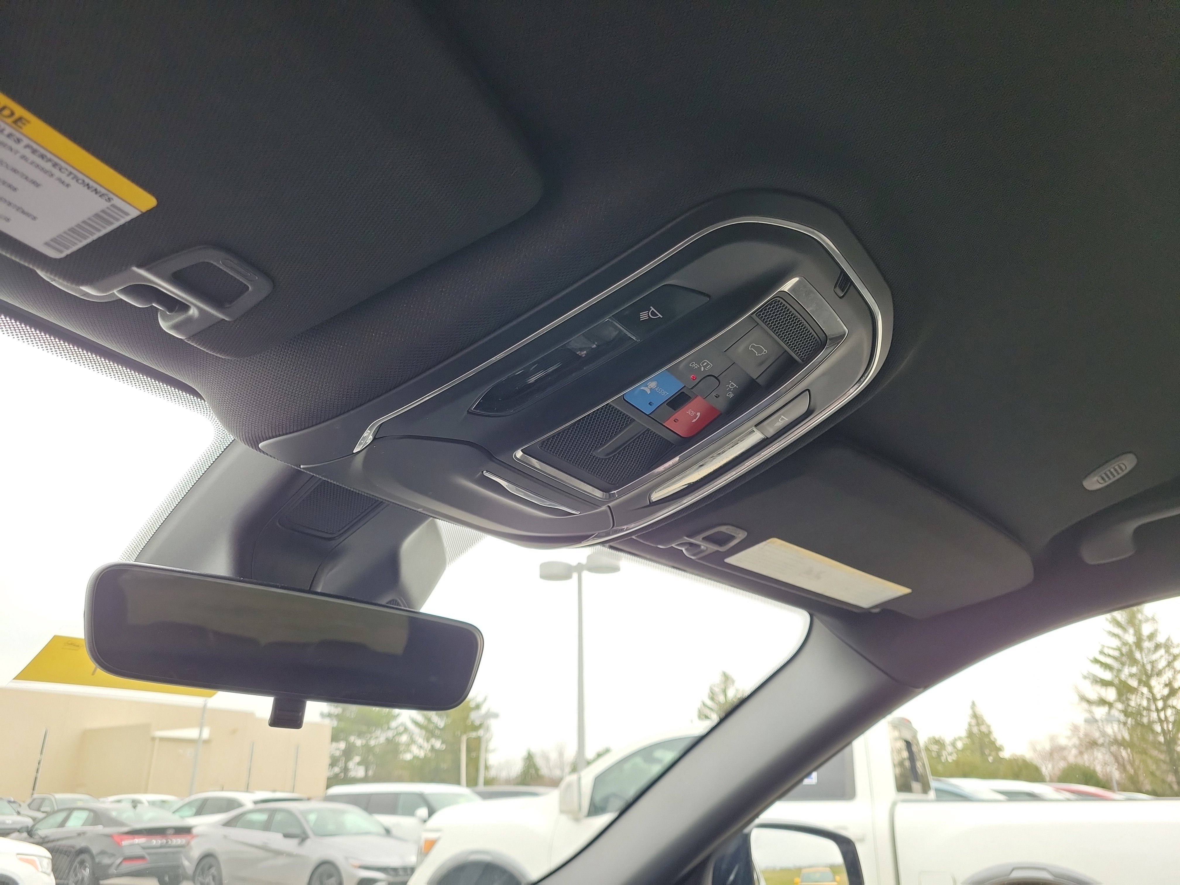 Used 2025 Jeep Grand Cherokee L Laredo image 30