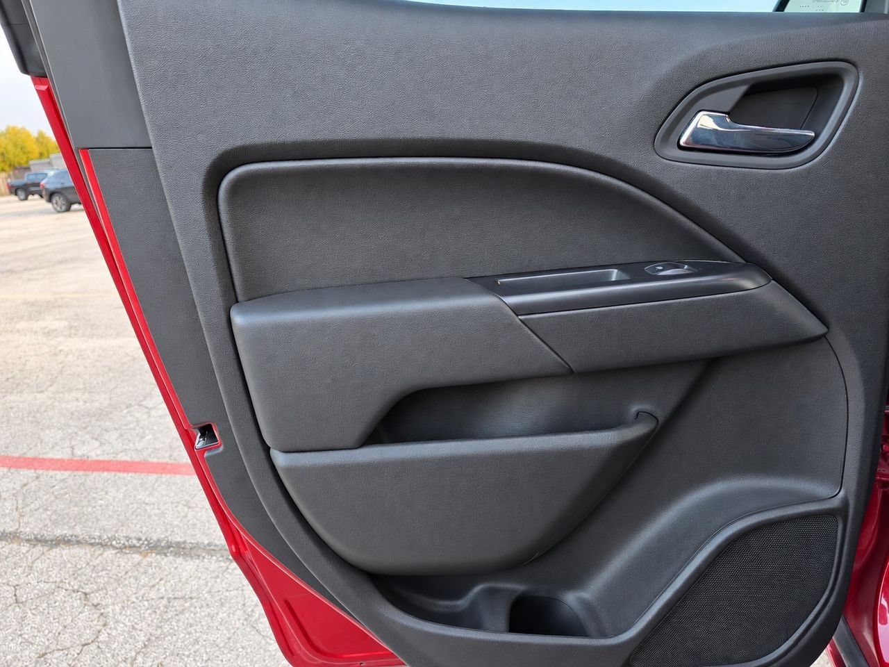 Certified 2018 Chevrolet Colorado LT RWD image 31
