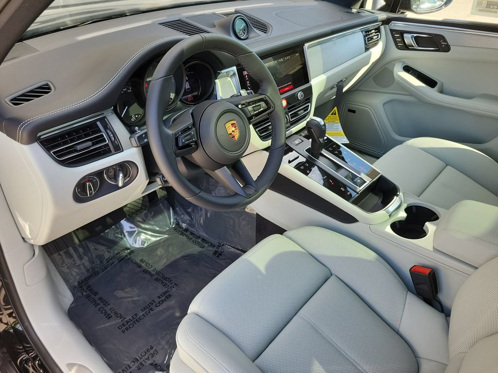 New 2026 Porsche Macan S AWD/4WD image 4