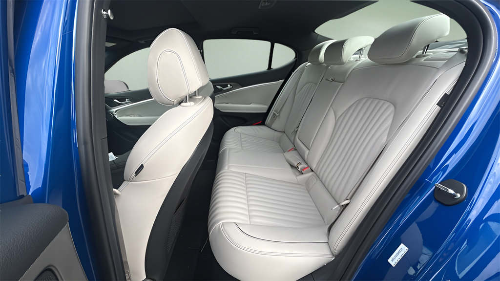 New 2026 Genesis G70 3.3T Sport Prestige AWD/4WD image 10