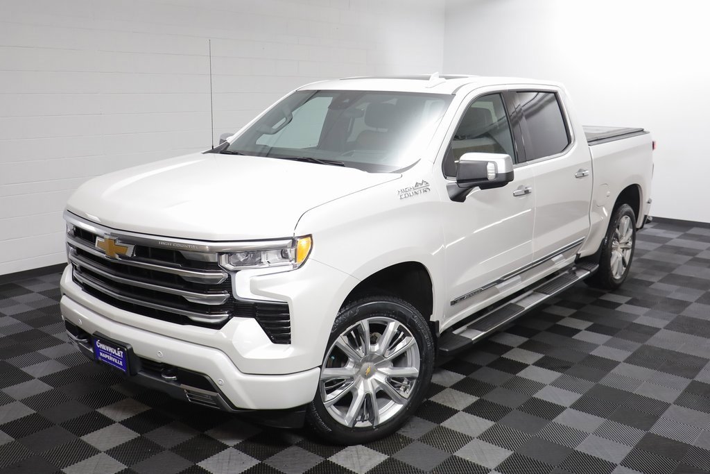 Certified 2024 Chevrolet Silverado 1500 High Country w/ High Country Premium Package image 2