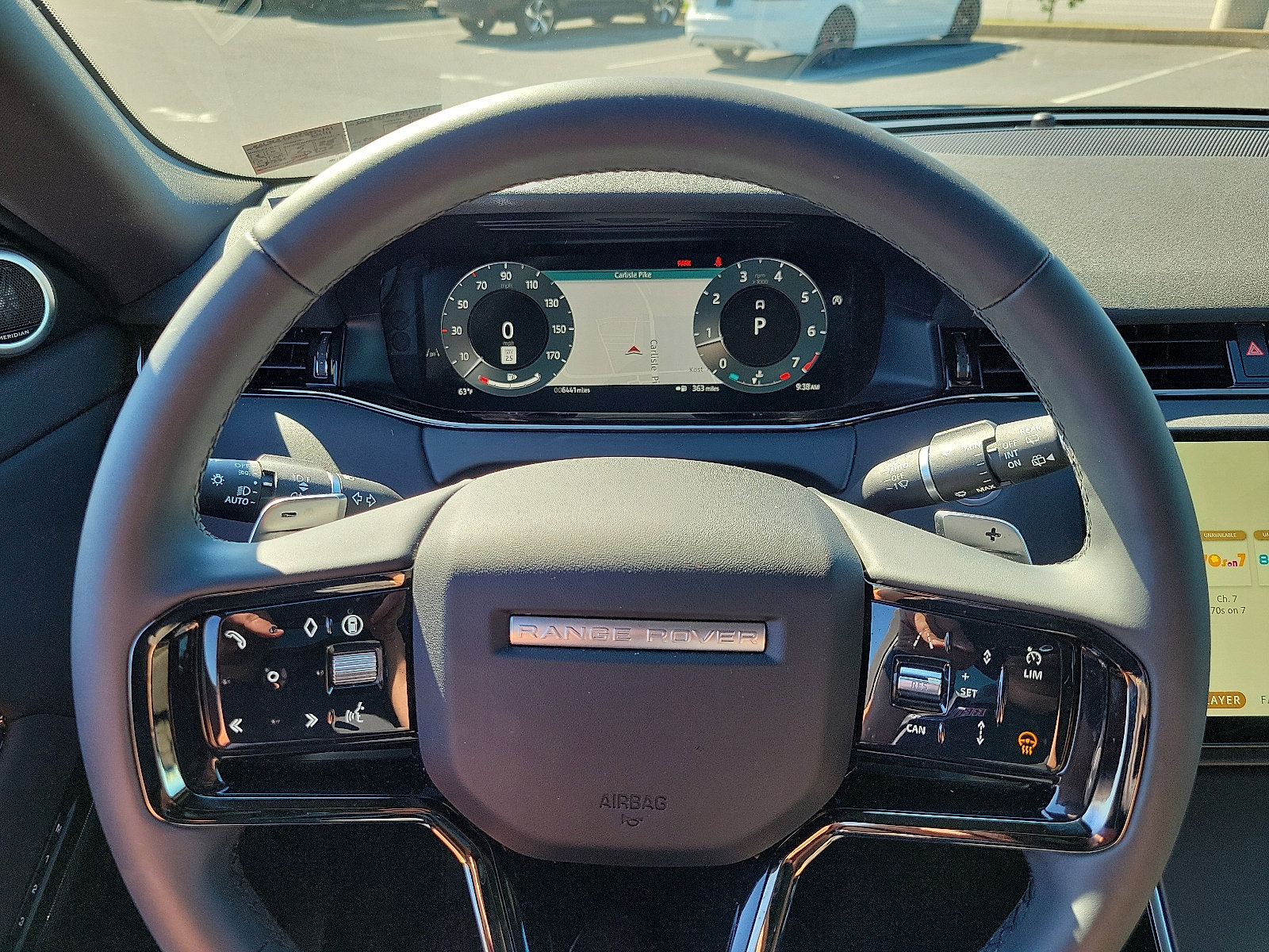 Used 2024 Land Rover Range Rover Evoque Dynamic SE image 18