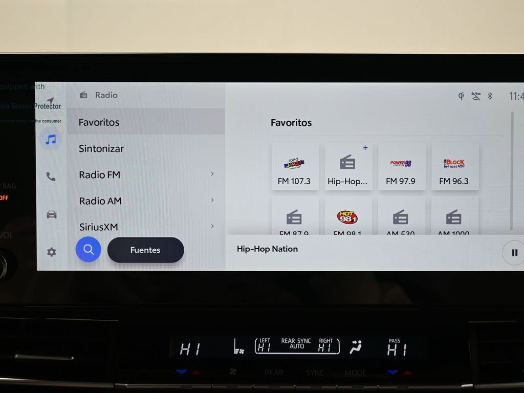 Certified 2026 Toyota Sienna XSE image 22