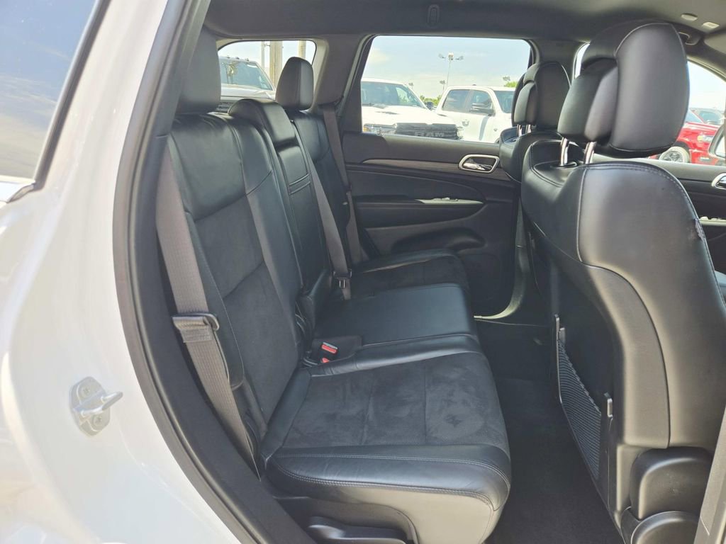 Used 2022 Jeep Grand Cherokee Laredo X AWD/4WD image 14