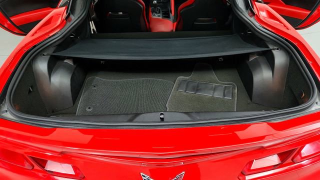 Certified 2016 Chevrolet Corvette Stingray Coupe w/ 3LT Preferred Equipment Group image 11