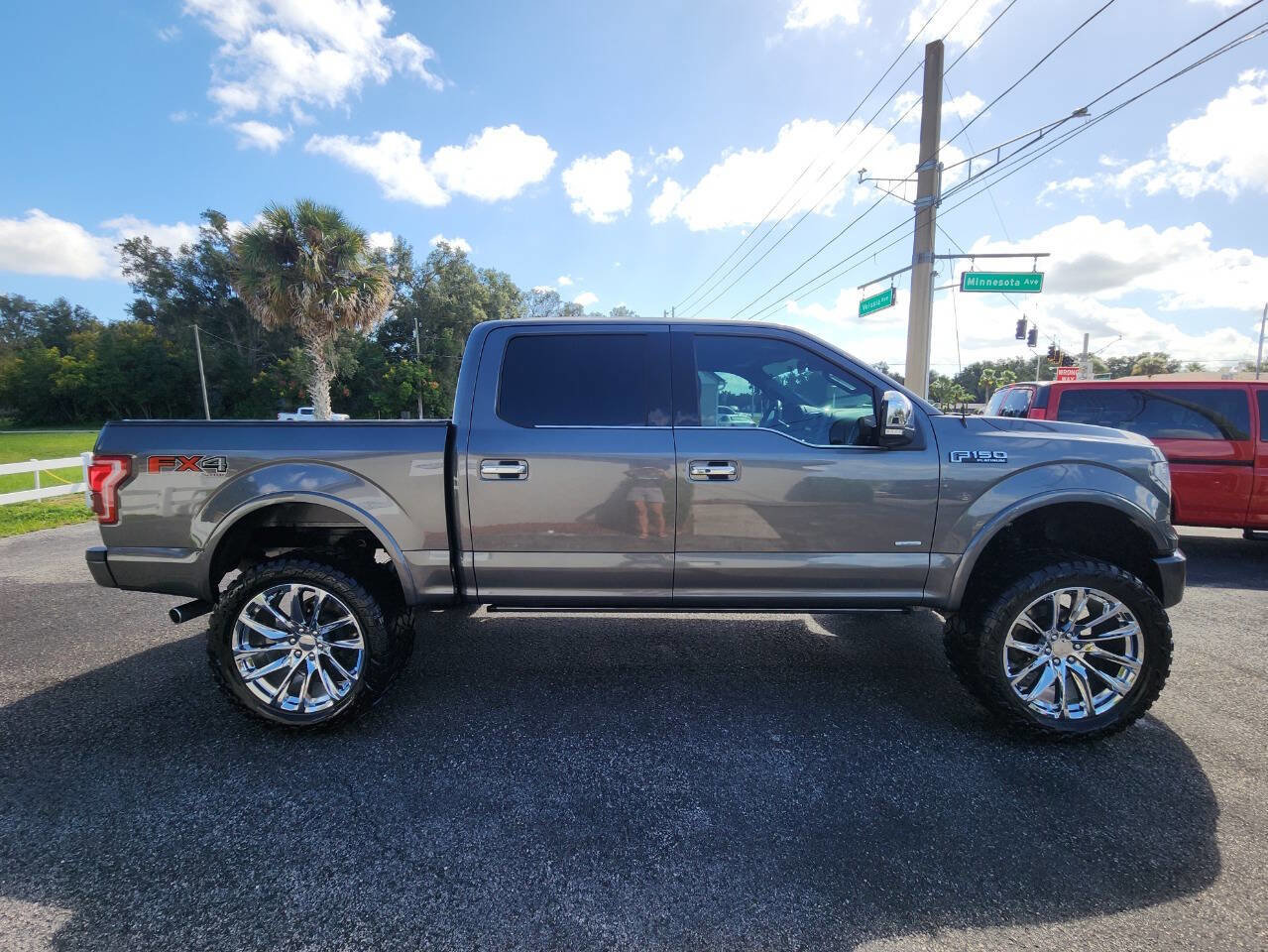Used 2015 Ford F150 Platinum w/ Max Trailer Tow Package image 6
