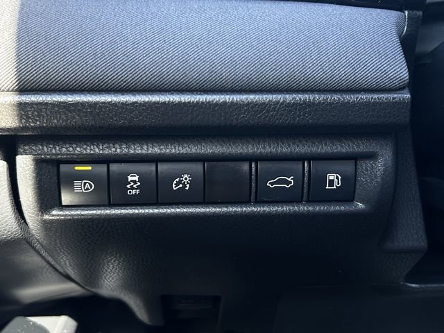 Used 2025 Toyota Camry LE image 22