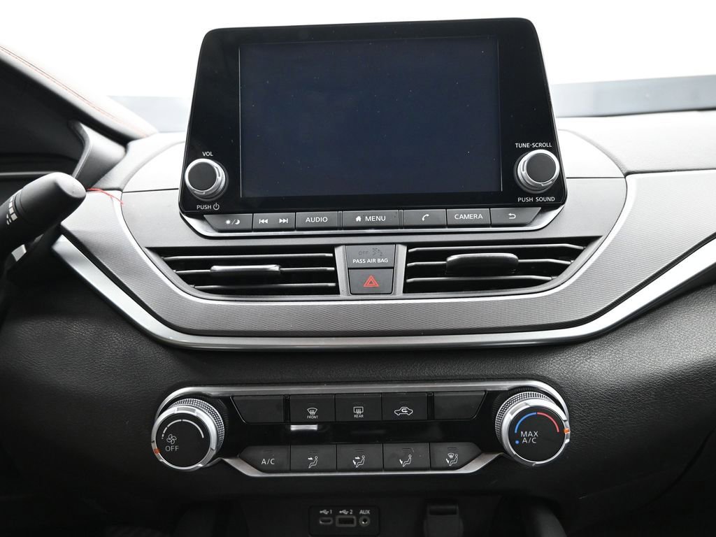 Used 2024 Nissan Altima 2.5 SR image 16