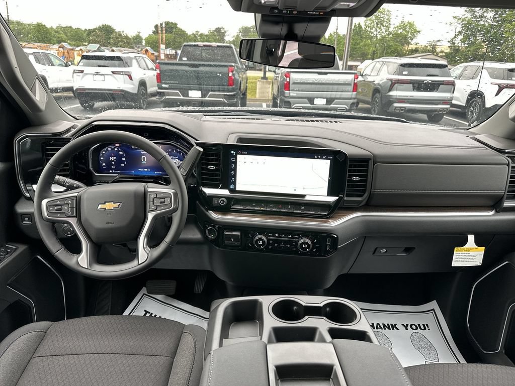 New 2026 Chevrolet Silverado 1500 LT AWD/4WD image 10