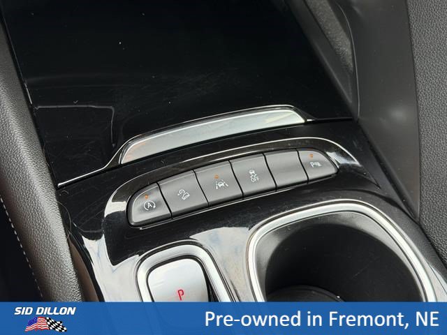 Certified 2021 Buick Envision Essence w/ Technology Package I AWD/4WD image 12