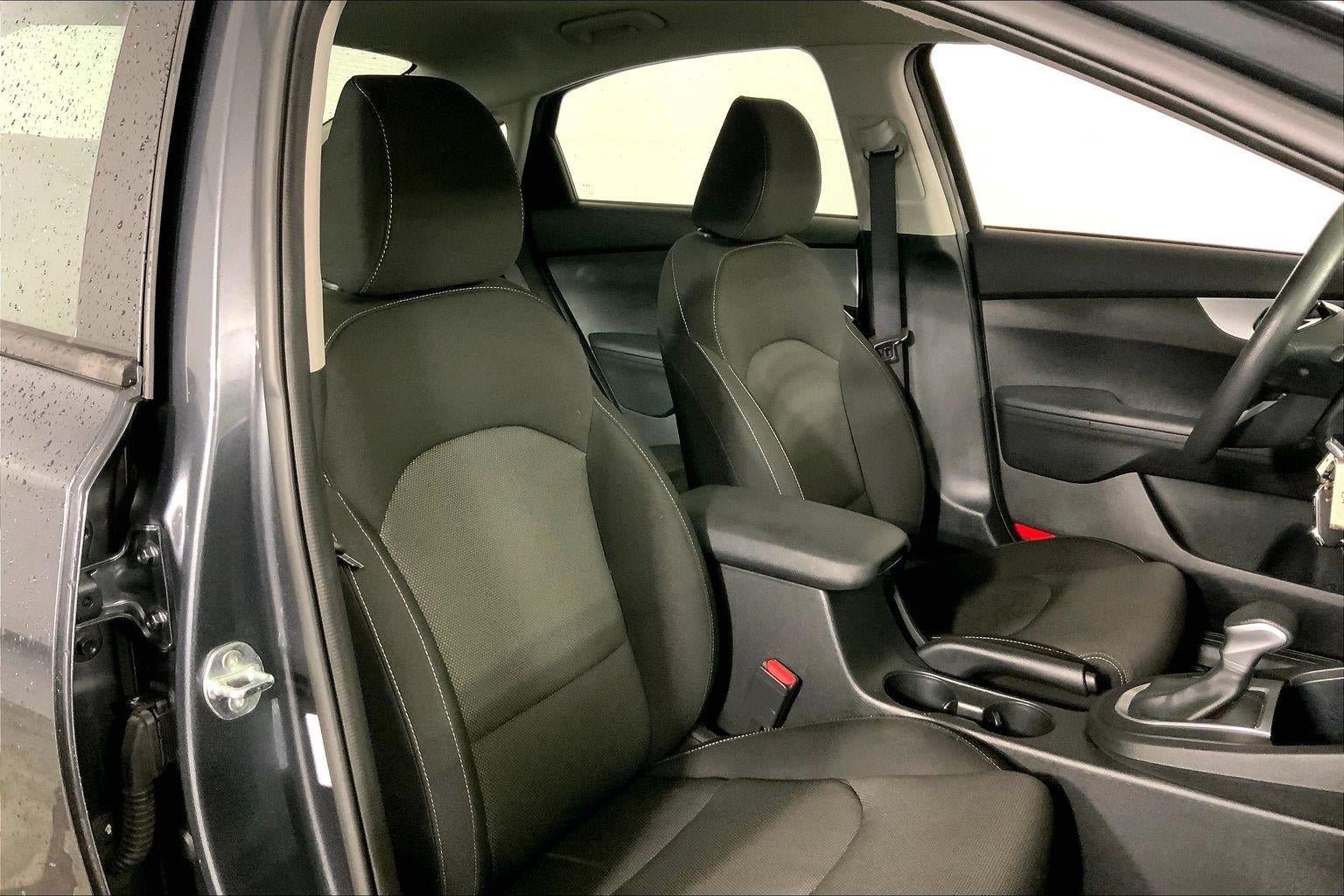 Certified 2024 Kia Forte LX FWD image 7