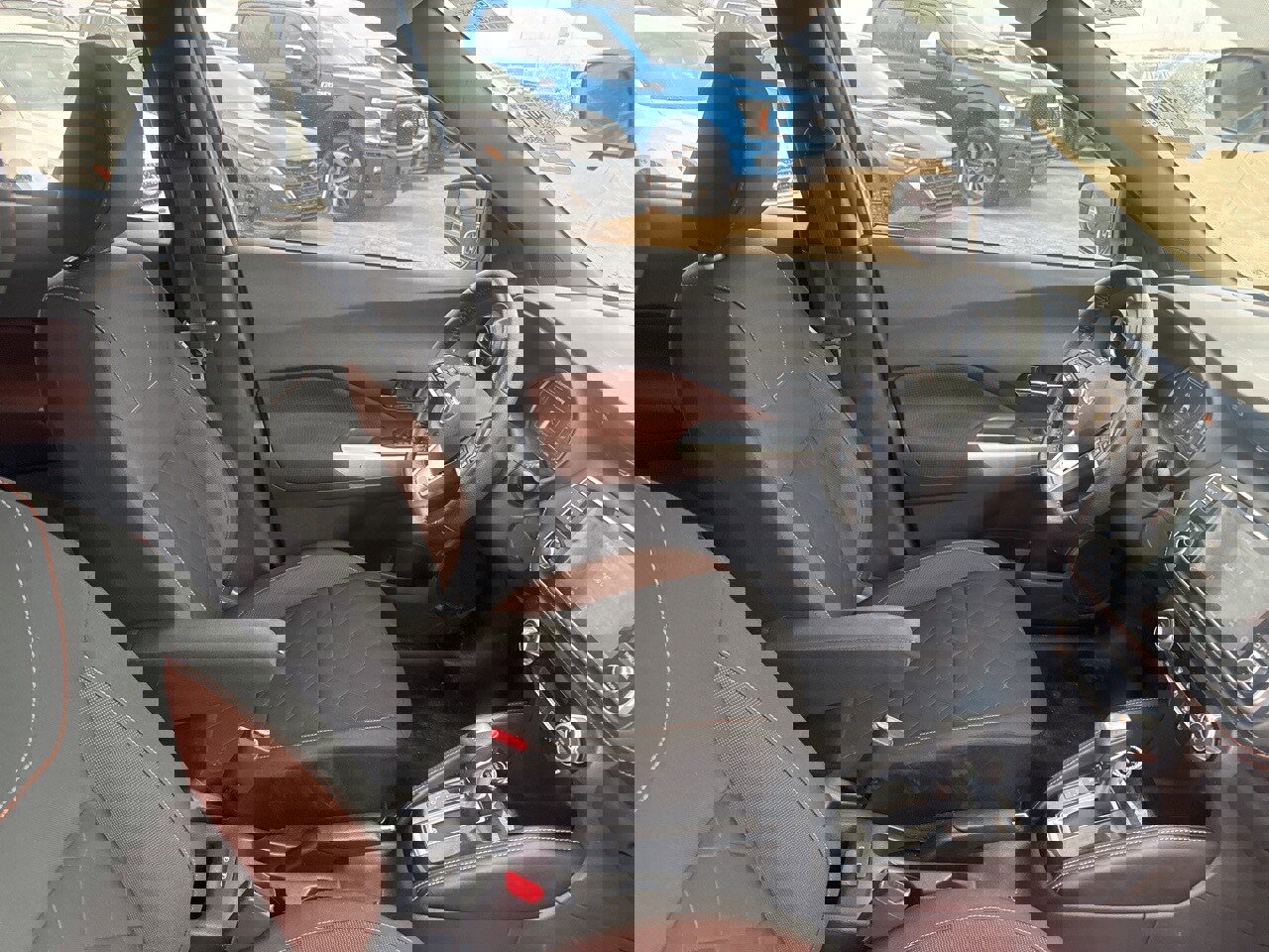 Used 2019 Nissan Kicks SR image 26