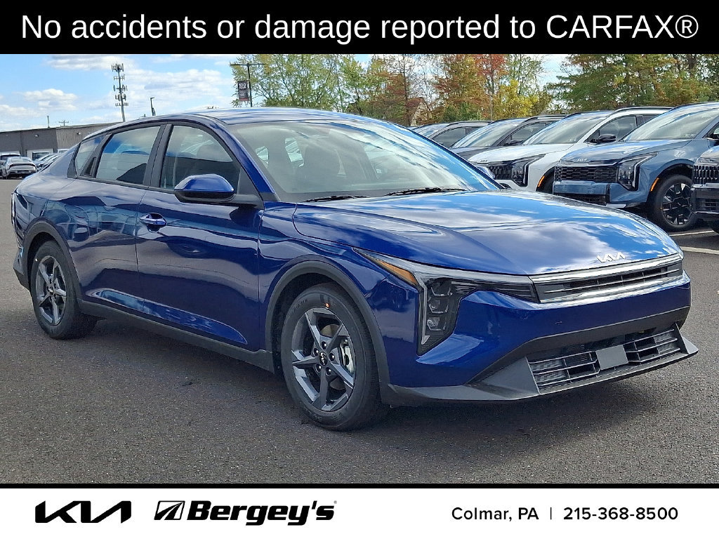 Certified 2025 Kia K4 FWD image 2
