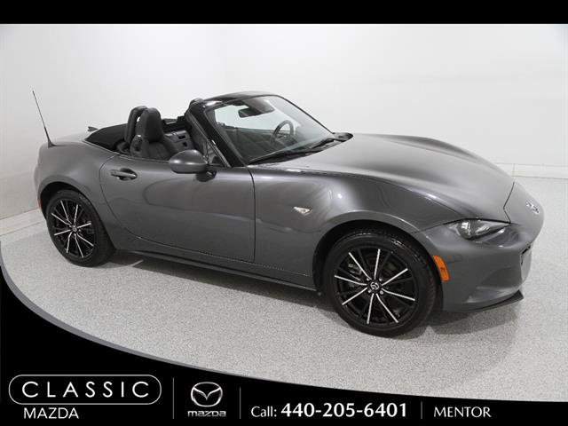 Certified 2025 MAZDA MX-5 Miata Grand Touring RWD image 1