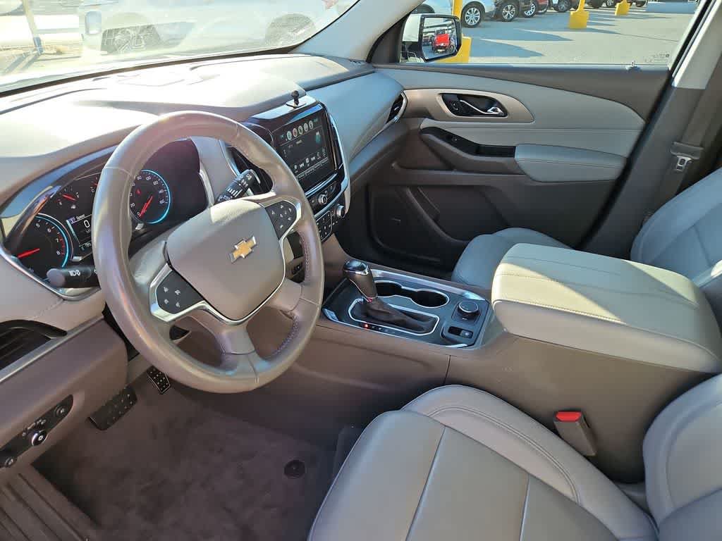 Used 2019 Chevrolet Traverse LT w/ LT Premium Package FWD image 10