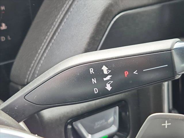 Used 2025 GMC Yukon XL Denali AWD/4WD image 21