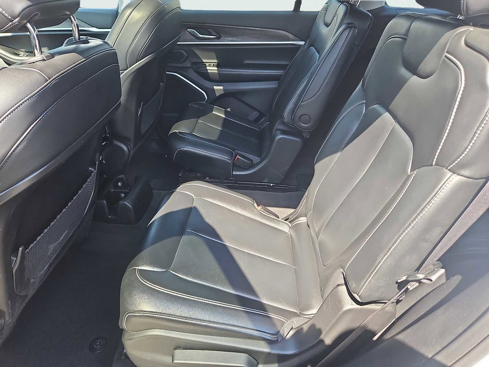 Used 2021 Jeep Grand Cherokee L Limited image 35
