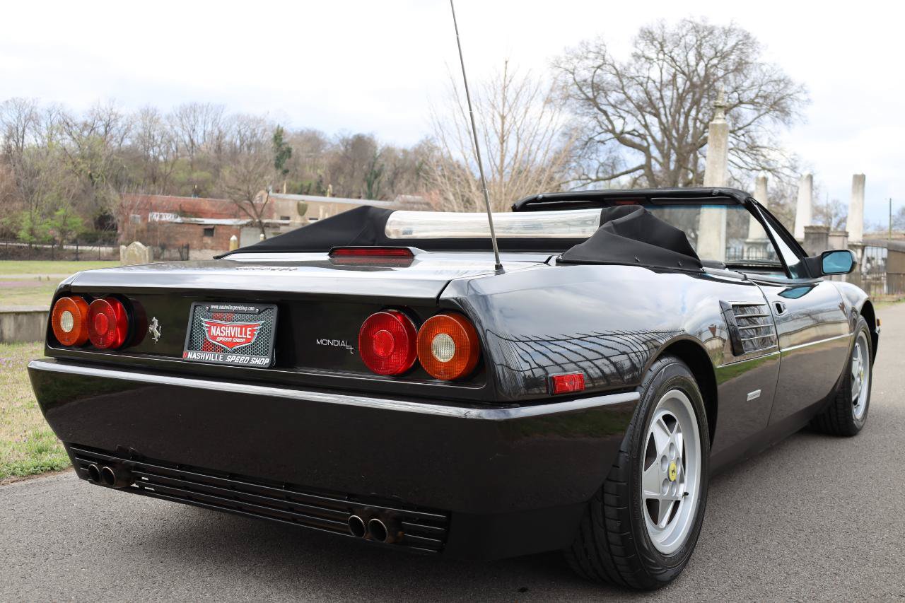 Used 1989 Ferrari Mondial T Cabriolet RWD image 51