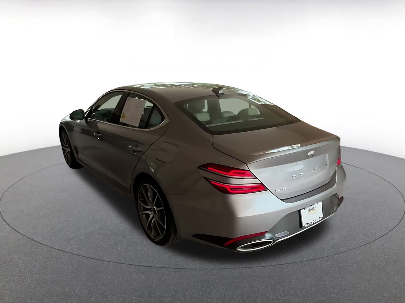 Used 2025 Genesis G70 2.5T AWD/4WD image 11