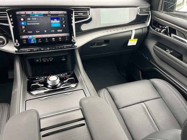New 2026 Jeep Grand Wagoneer L Summit w/ Premium Group III AWD/4WD image 4