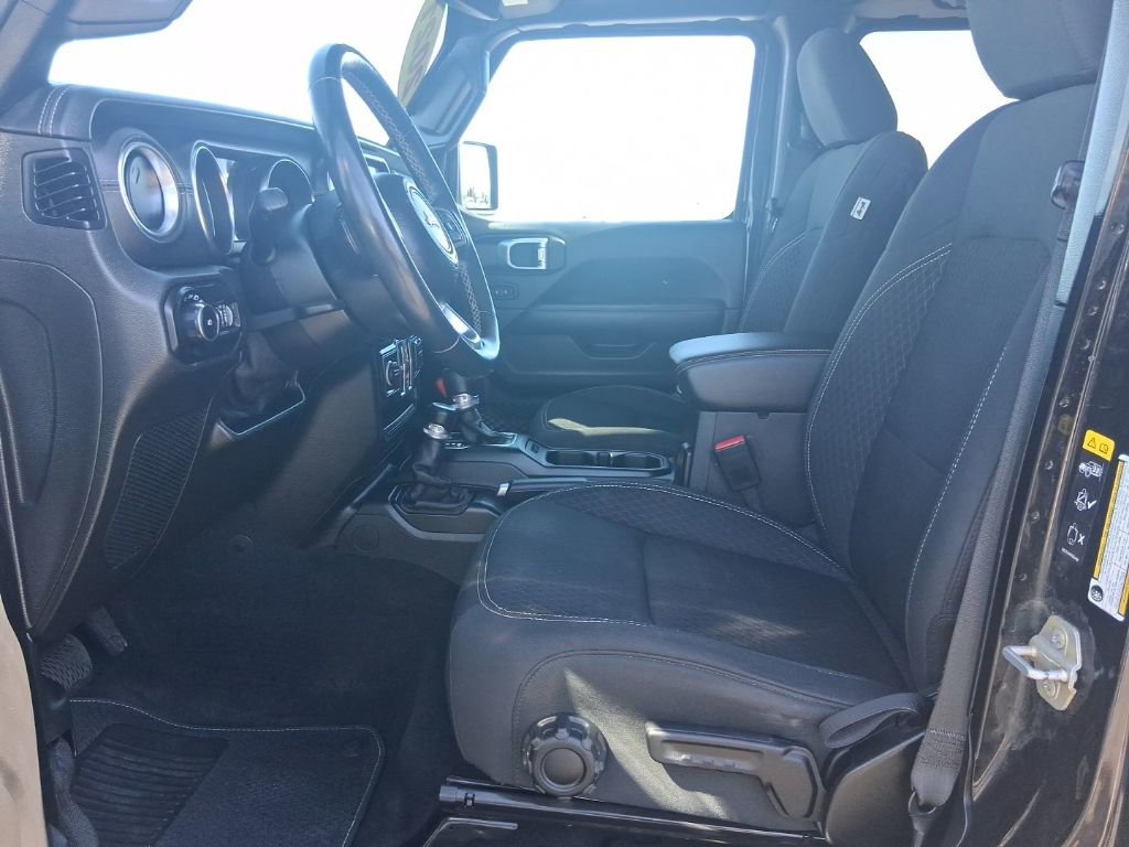 Used 2021 Jeep Wrangler Unlimited Sahara image 15