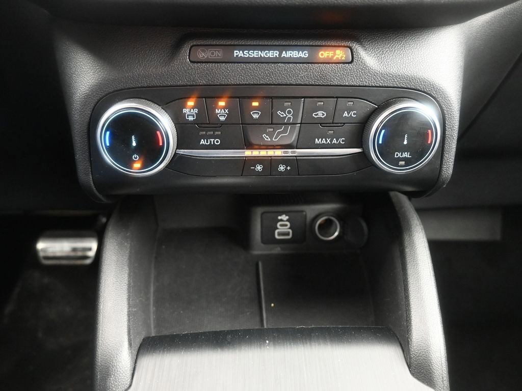 Used 2024 Ford Escape ST-Line image 41