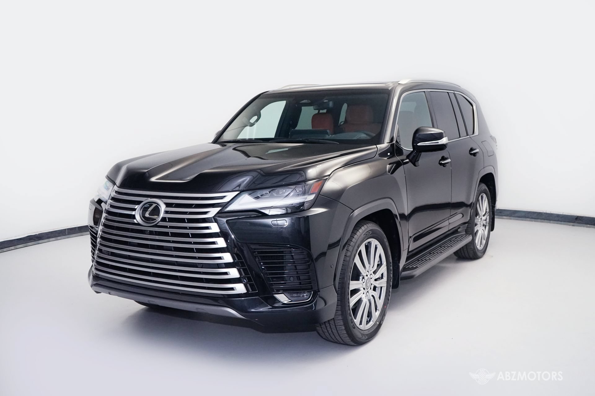 Used 2026 Lexus LX 700h Ultra Luxury w/ Accessory Package (Z1) AWD/4WD image 2