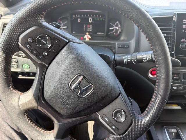 Used 2023 Honda Passport TrailSport image 8