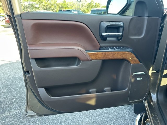 Used 2014 Chevrolet Silverado 1500 High Country w/ High Country Premium Package image 11