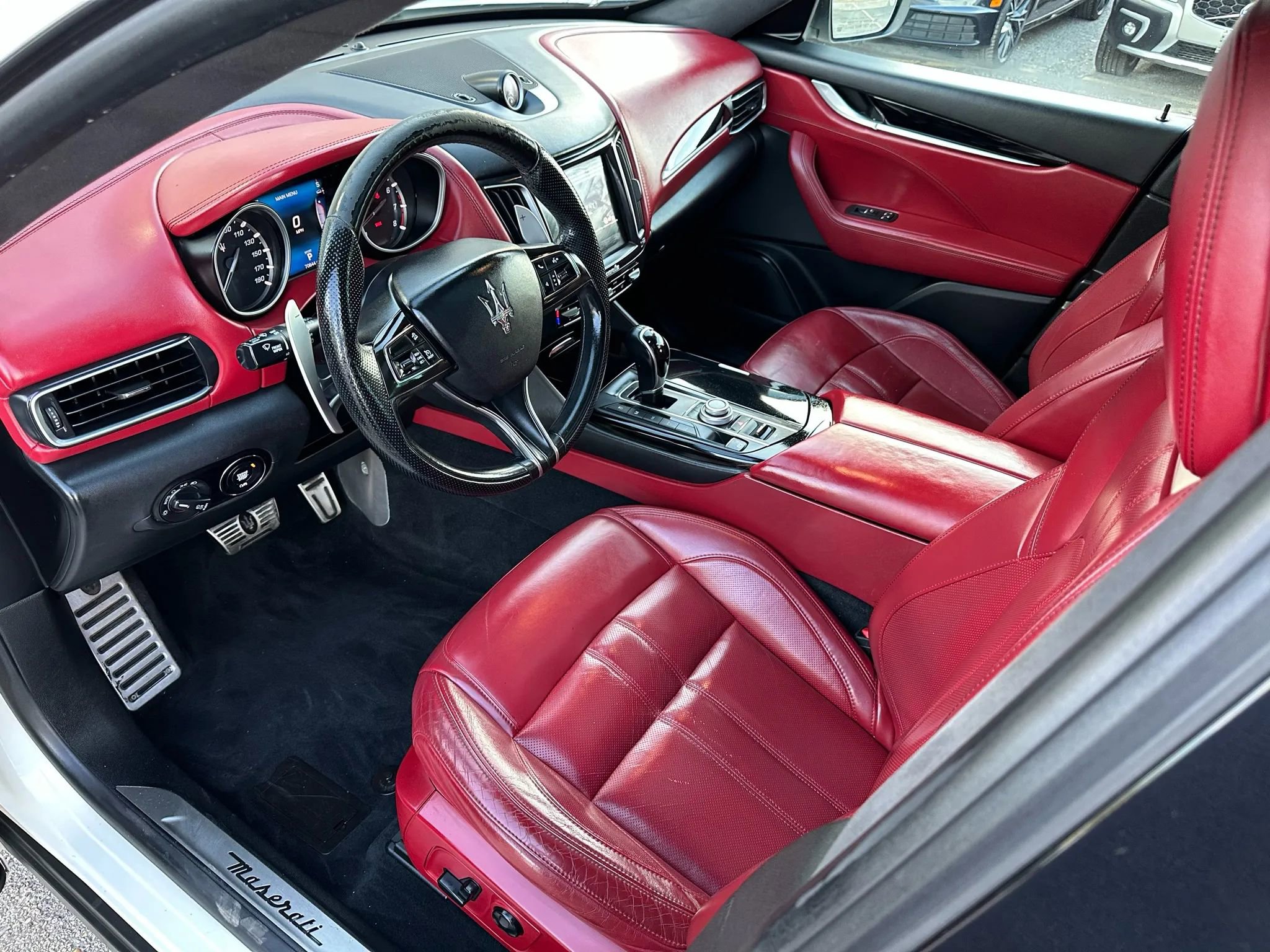 Used 2017 Maserati Levante w/ Sport Package image 12