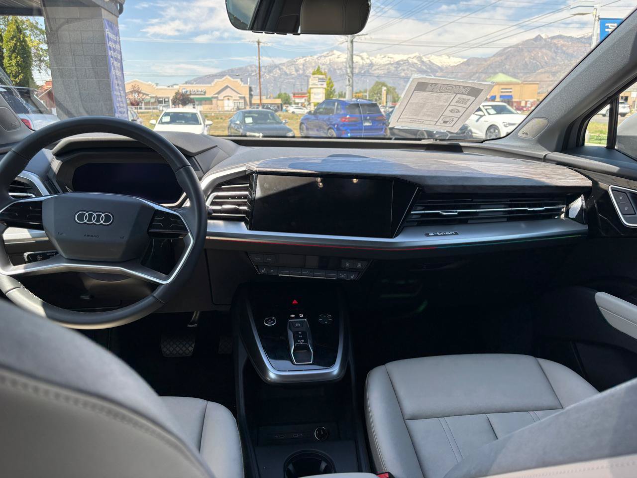 Used 2025 Audi Q4 e-tron Quattro Prestige AWD/4WD image 10