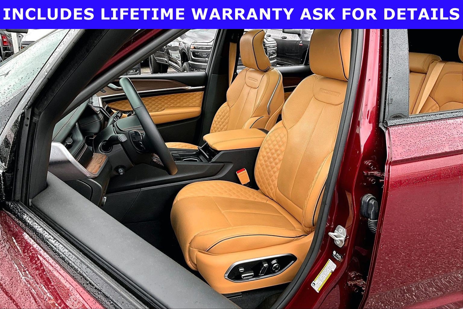 Used 2025 Jeep Grand Cherokee Summit w/ MOPAR Finishing Package AWD/4WD image 21