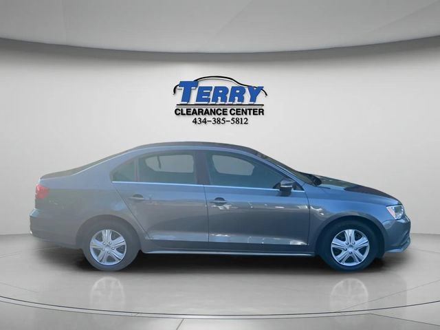 Used 2015 Volkswagen Jetta TDI SE FWD image 1