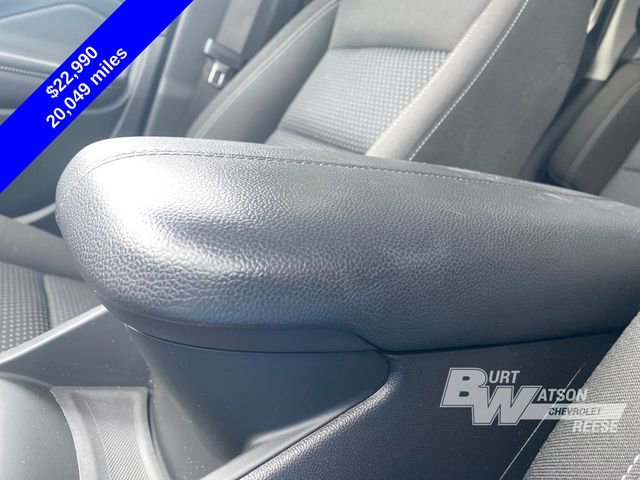 Used 2023 GMC Terrain SLE w/ Driver Convenience Package FWD image 28