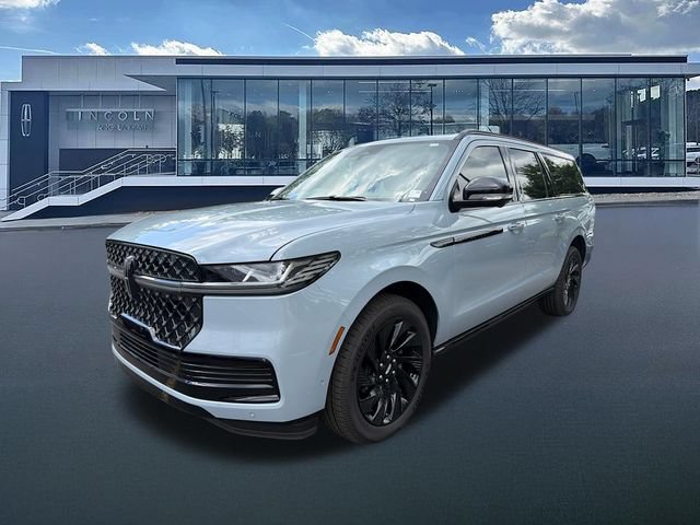 New 2025 Lincoln Navigator L Reserve w/ Jet Appearance Package AWD/4WD image 3