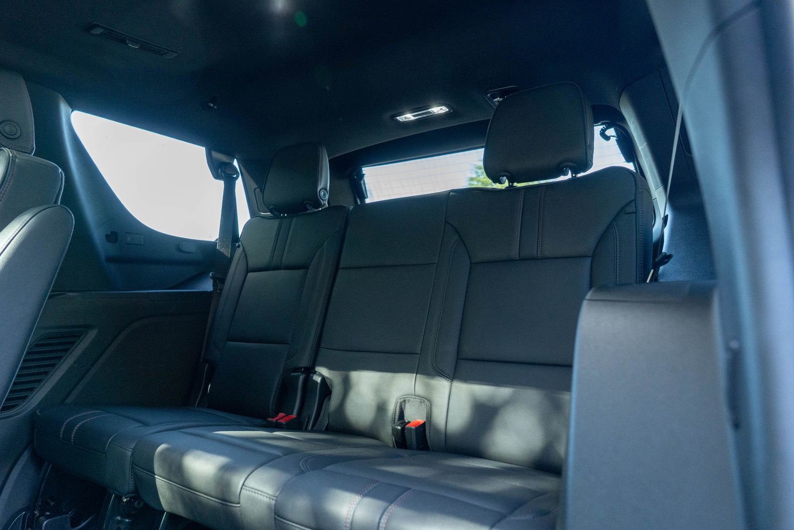 Used 2025 Chevrolet Tahoe RST w/ Comfort Package image 32