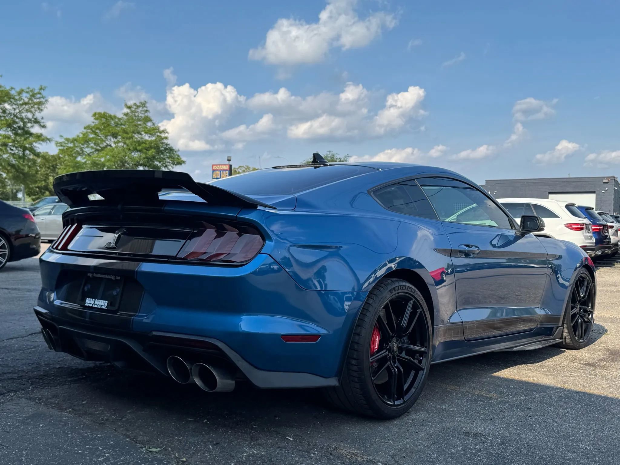Used 2021 Ford Mustang Shelby GT500 w/ Technology Package image 5