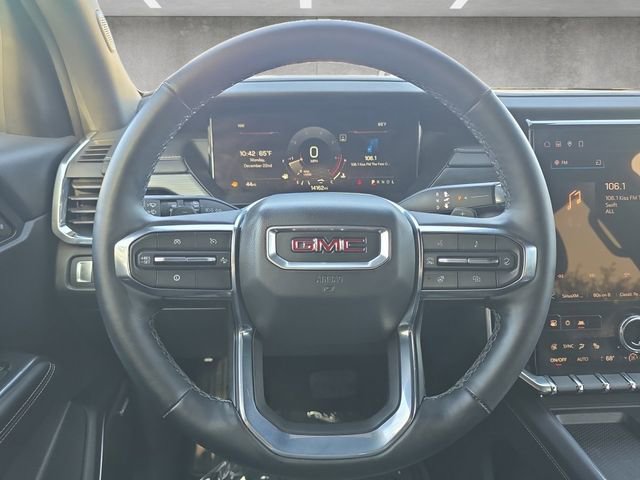 Used 2025 GMC Acadia Elevation image 21