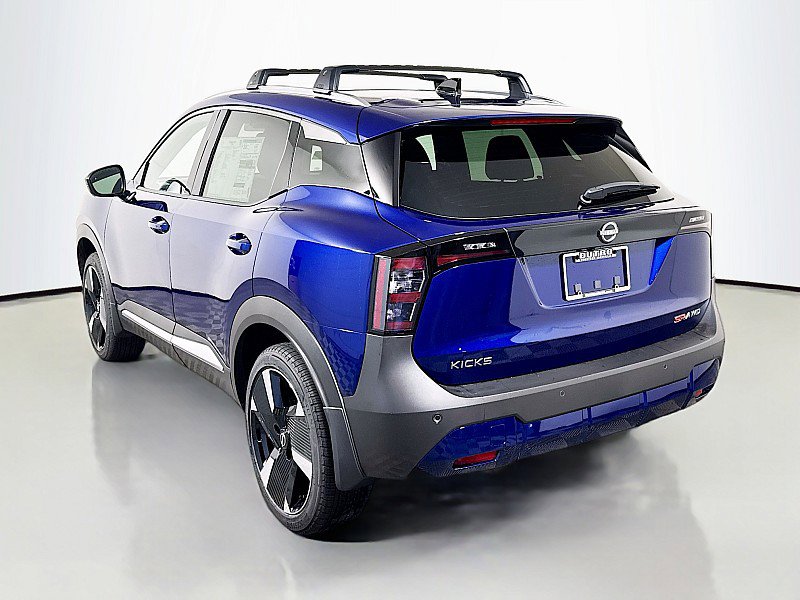 New 2026 Nissan Kicks SR w/ Cold Weather Package image 5