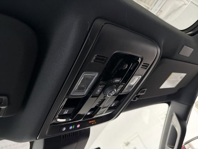 New 2026 GMC Yukon Elevation w/ Elevation Premium Package image 35