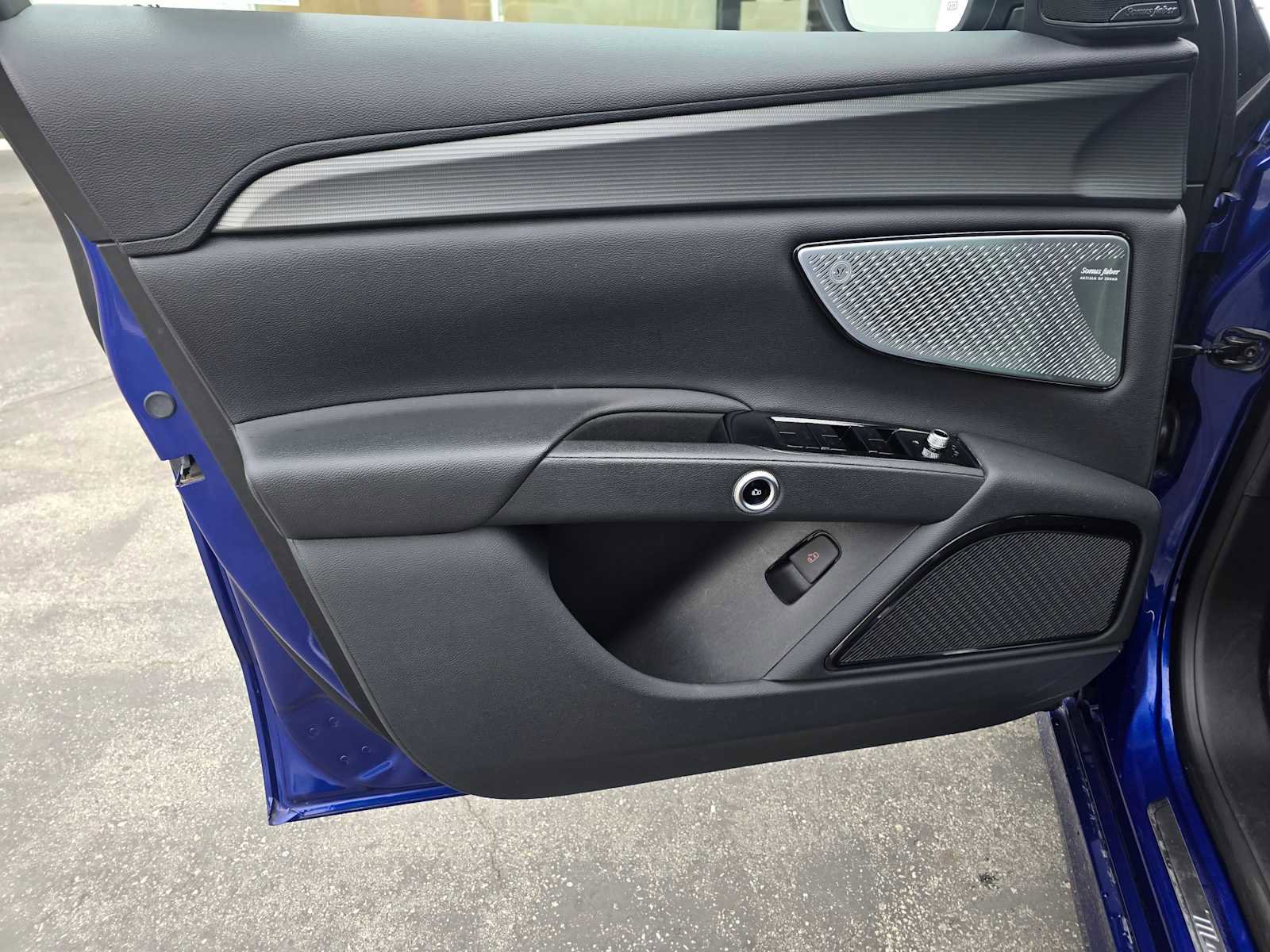 Used 2023 Maserati Grecale GT image 23