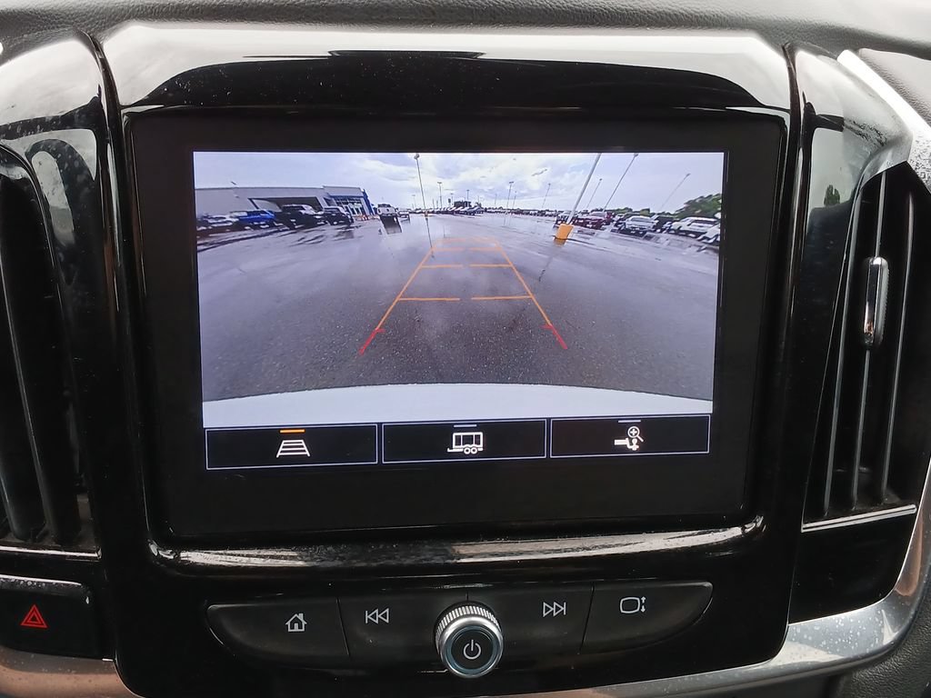 Certified 2023 Chevrolet Traverse LT FWD image 15