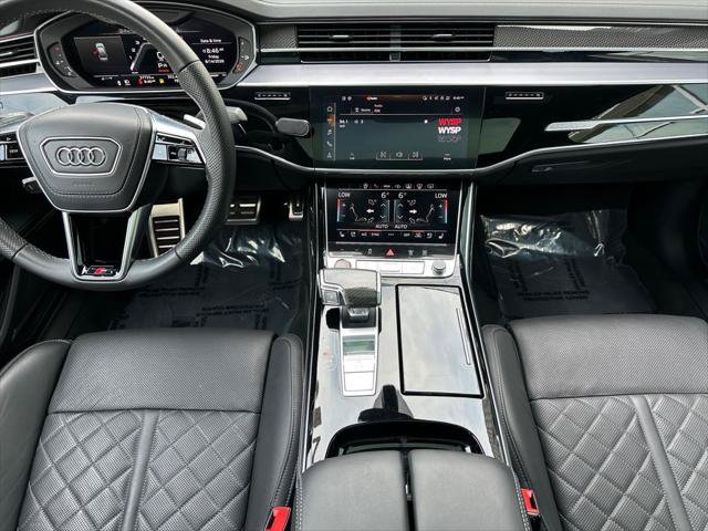 Certified 2023 Audi S8 AWD/4WD image 11