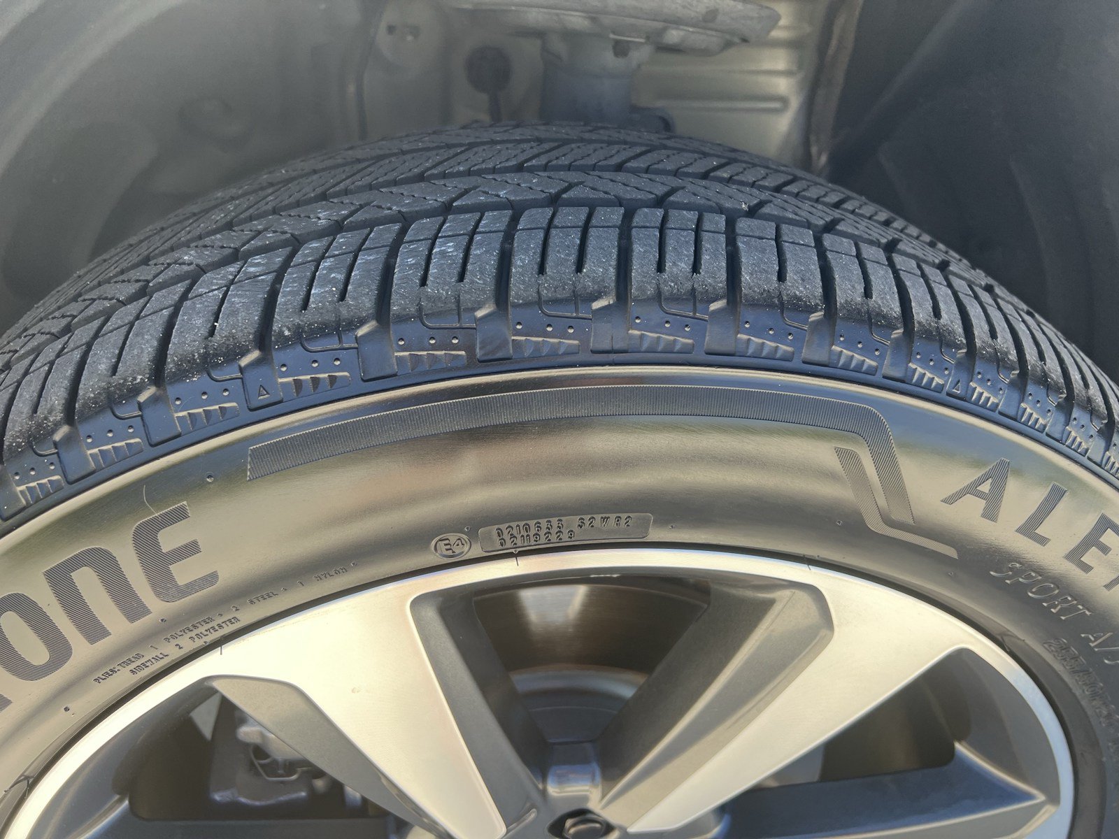 Used 2024 Honda Pilot Elite image 12
