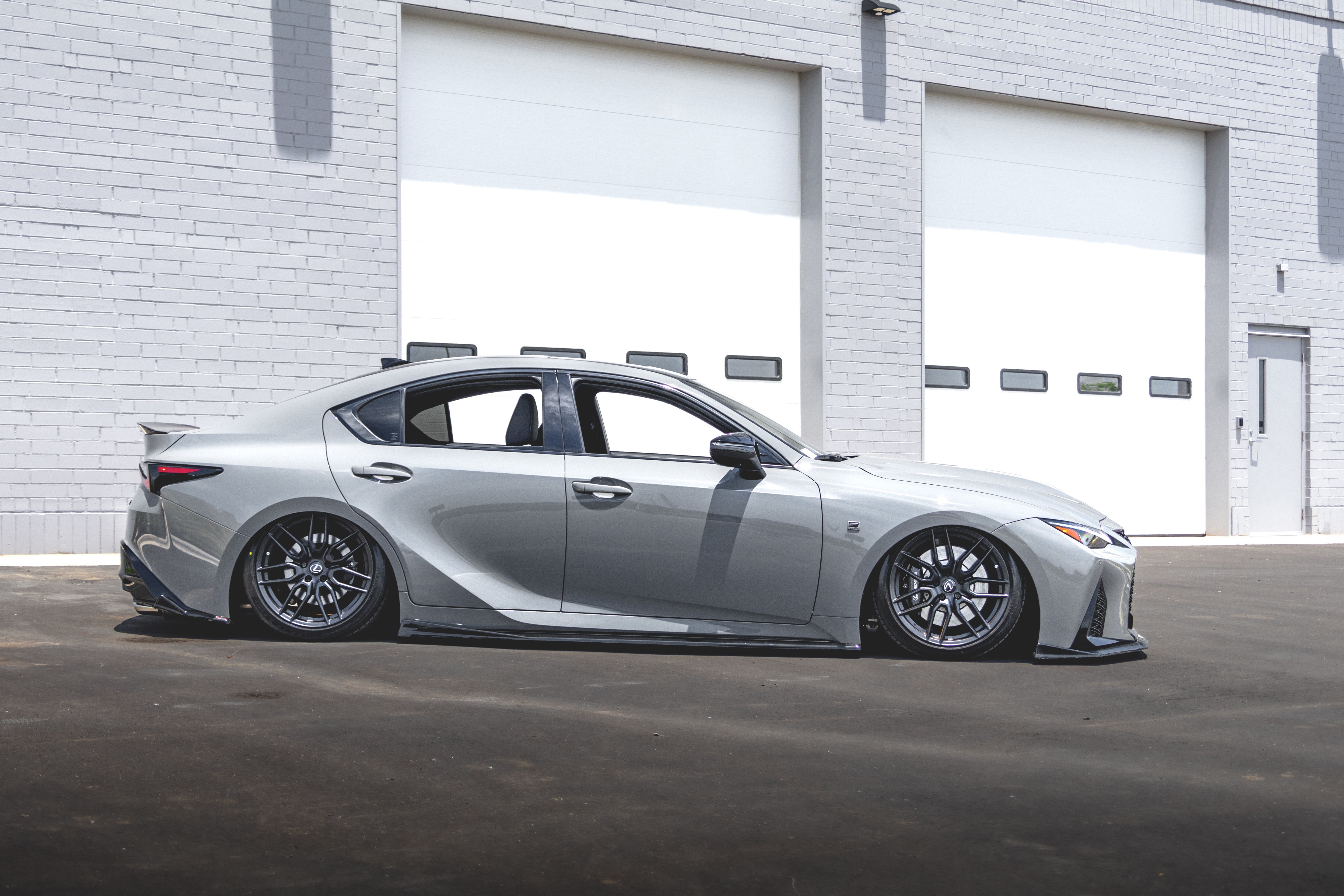 Used 2024 Lexus IS 500 RWD image 15