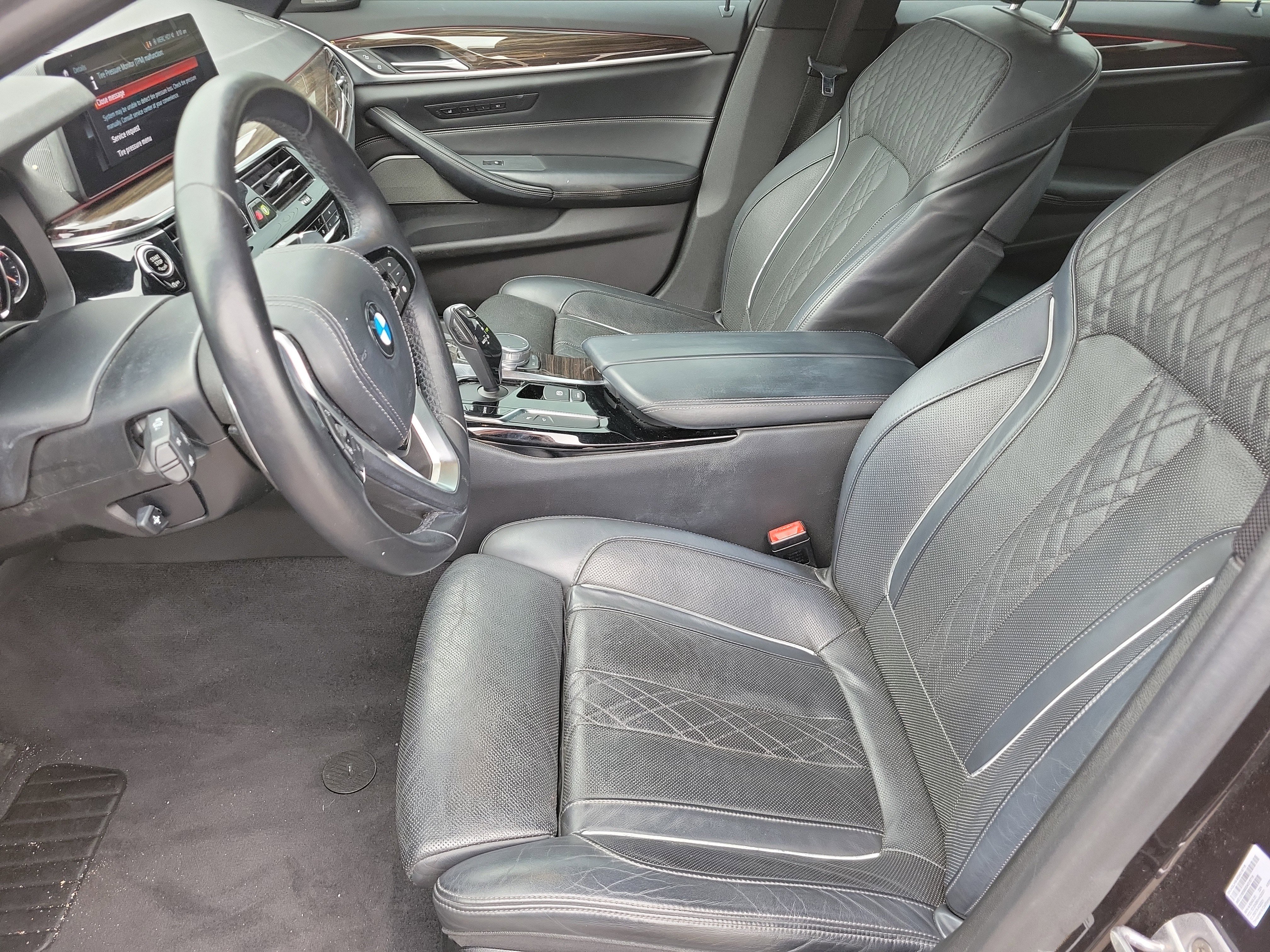 Used 2018 BMW 540i xDrive AWD/4WD image 9