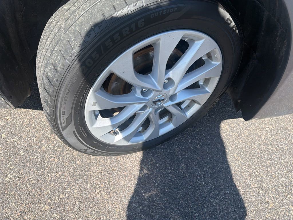 Used 2019 Nissan Sentra SV FWD image 9
