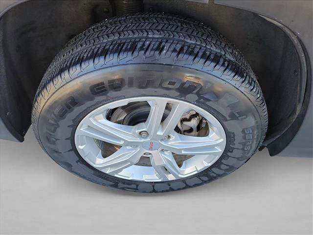 Used 2018 GMC Terrain SLE image 11