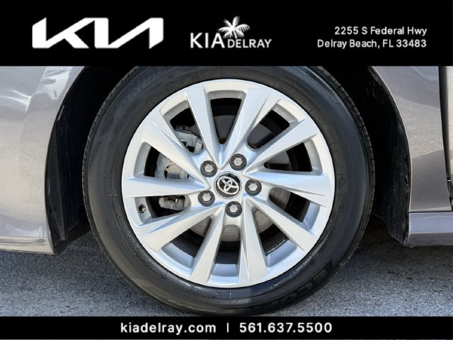 Used 2024 Toyota Camry LE FWD image 31